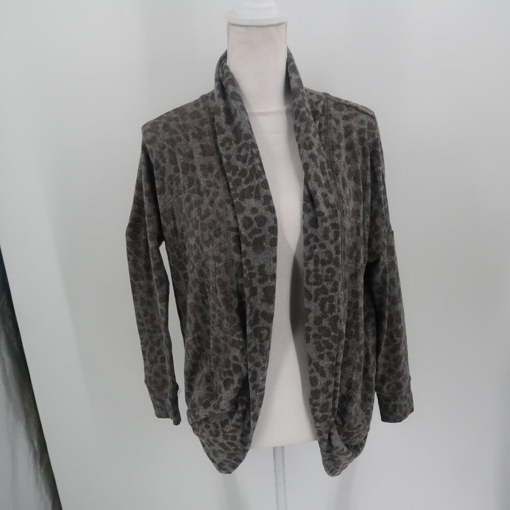 Sundry Gray Black Leopard Print Cardigan Size 0 = XS/0-2 NWT
